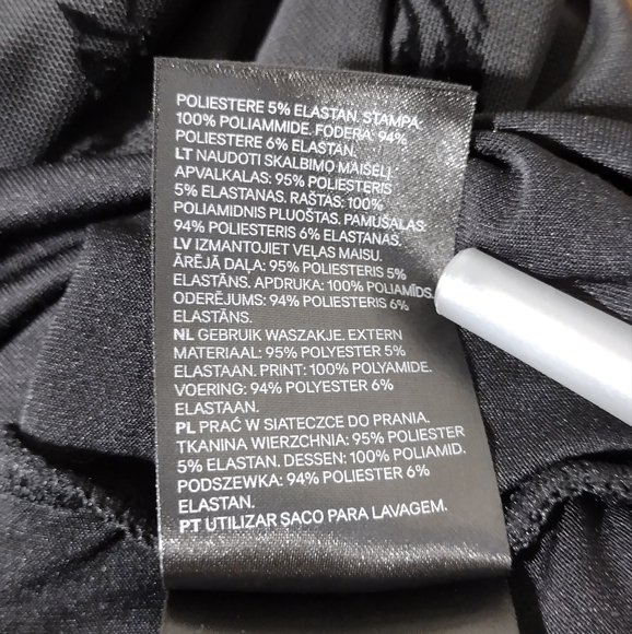 Divided H&M Velvet Tiger Print Bodycon Mini Dress Women's M Black Romantic - Picture 8 of 8